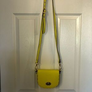 Yellow crossbody purse